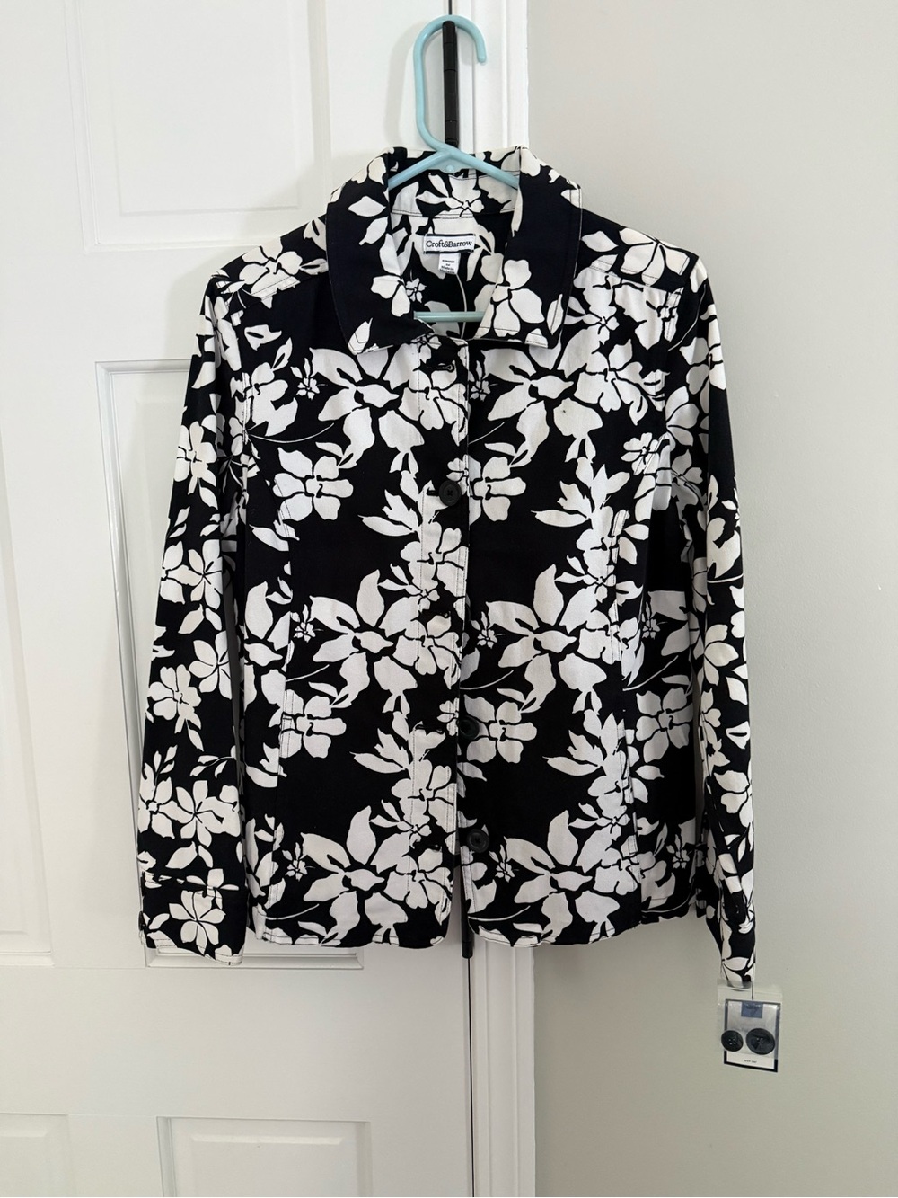 Croft & Barrow Black & White Floral Button-Front Jacket